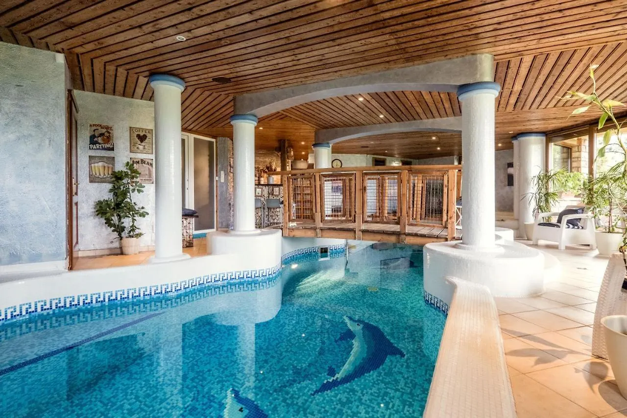 Private Villa With Indoor Pool Budapest