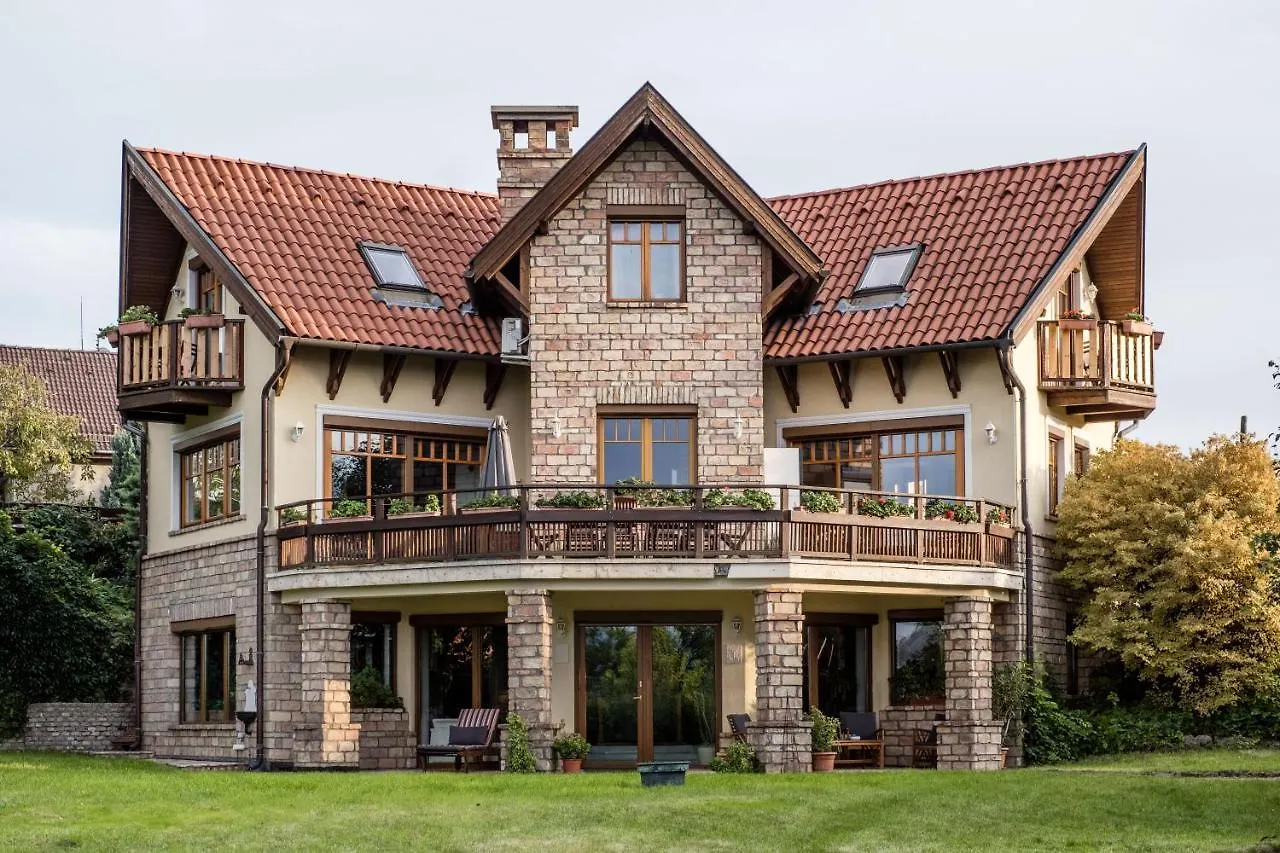 Private Villa With Indoor Pool Budapest