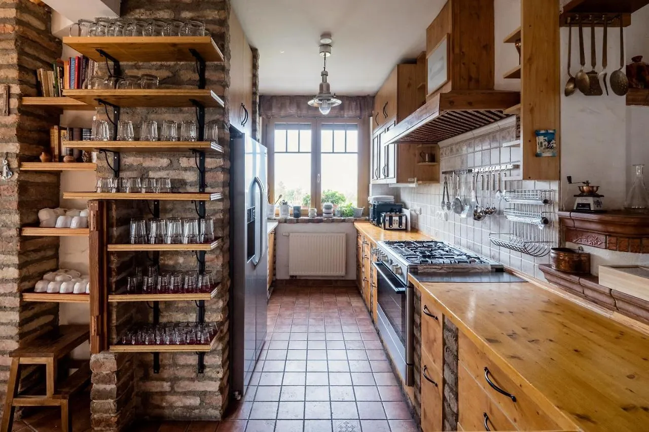 Private Villa With Indoor Pool Budapest