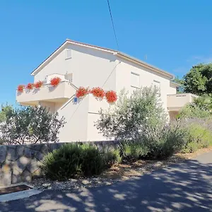 Busilak Apartman Vrh