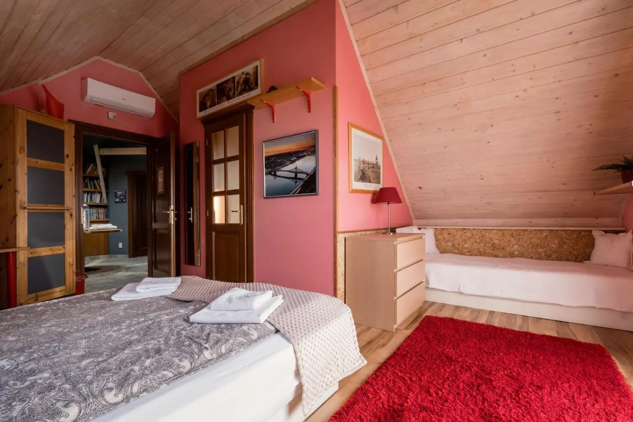 Private Villa With Indoor Pool Budapest