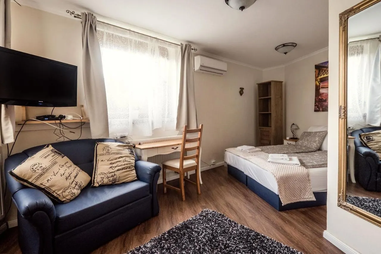 Private Villa With Indoor Pool Budapest 0*,